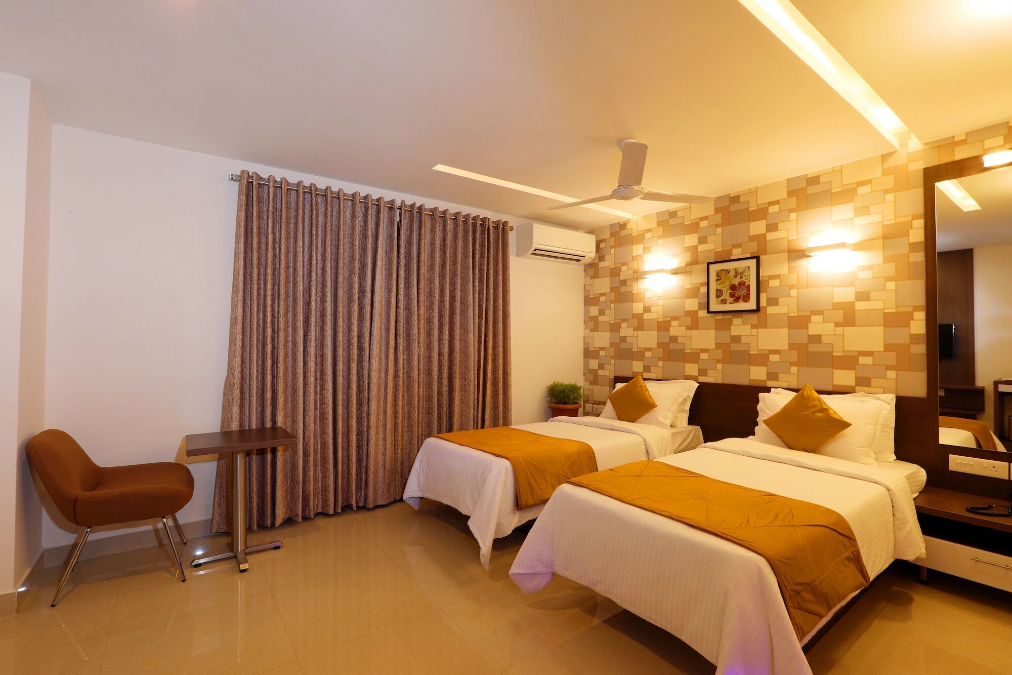 Grand Plaza Hotel Mangalore Dış mekan fotoğraf